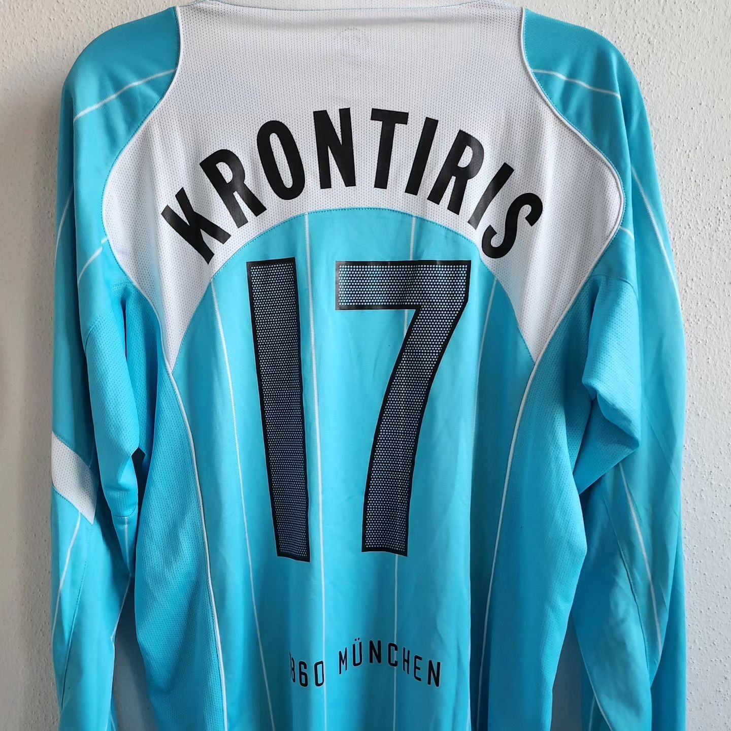 TSV 1860 München 2004-05 Home Kit