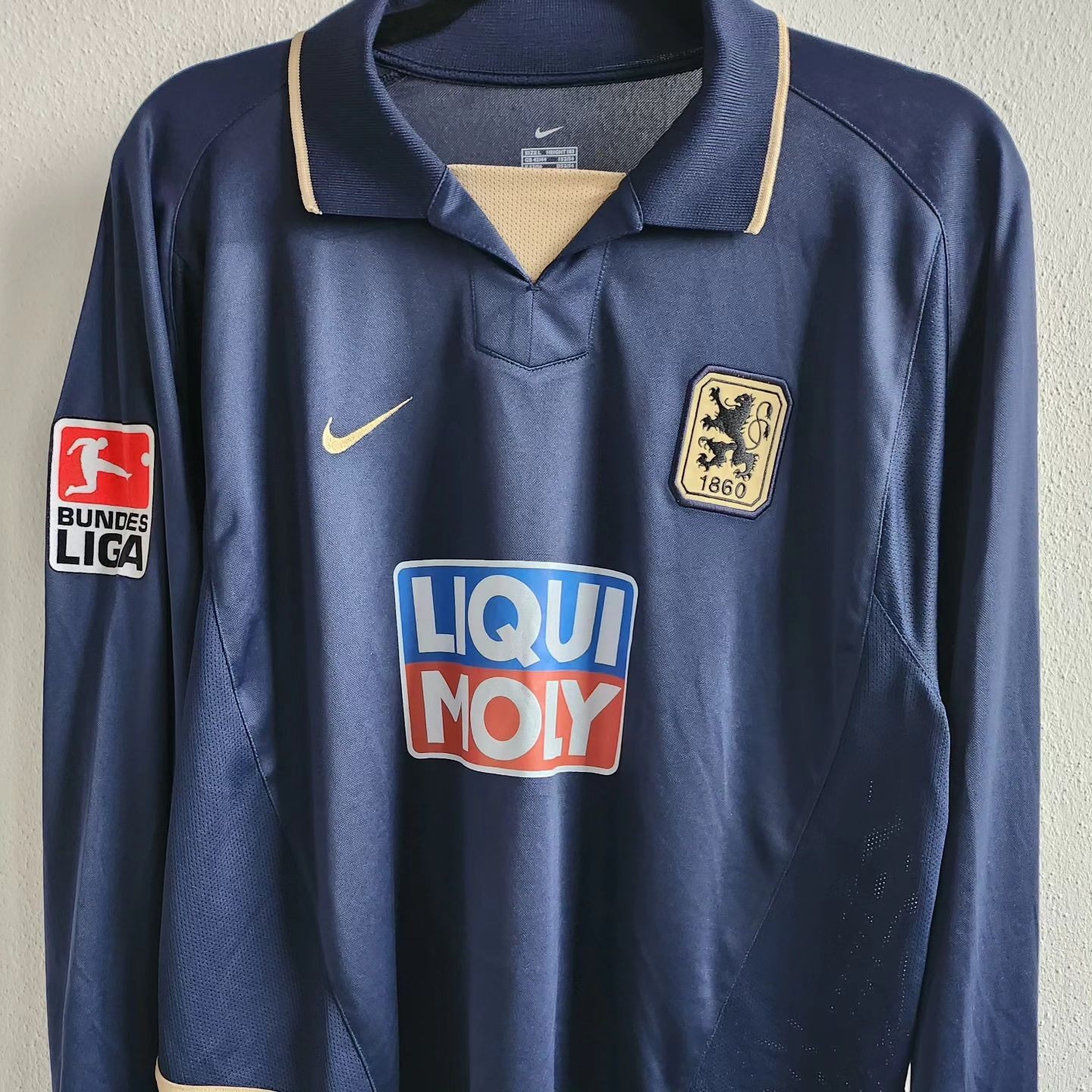 TSV 1860 München 2004-05 Away Kit
