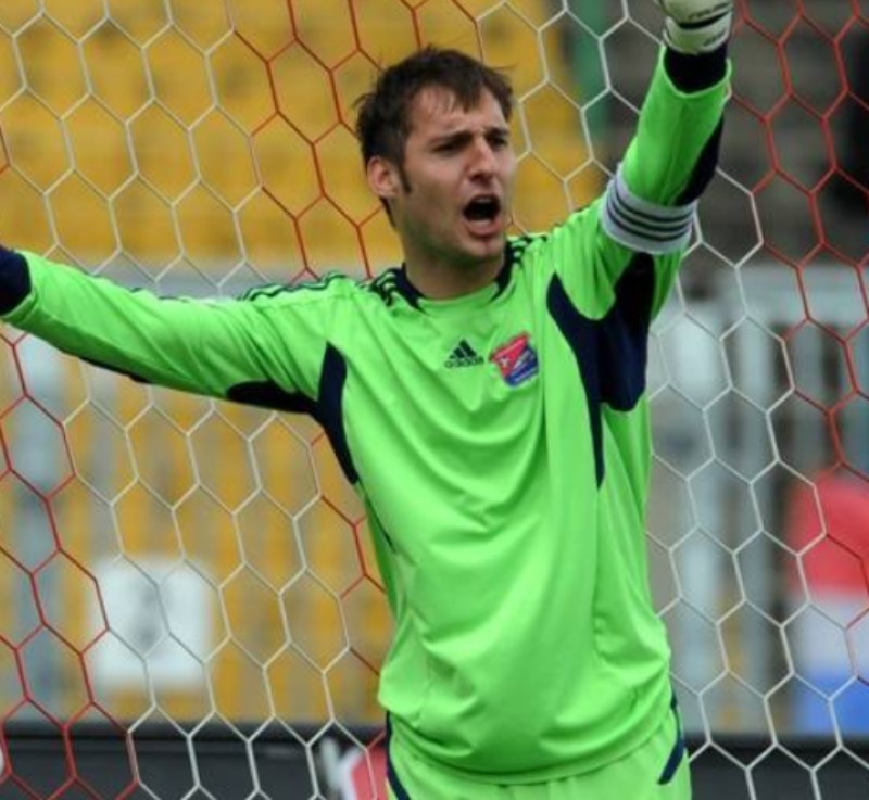 SpVgg Unterhaching 2011-12 GK 1 Kit