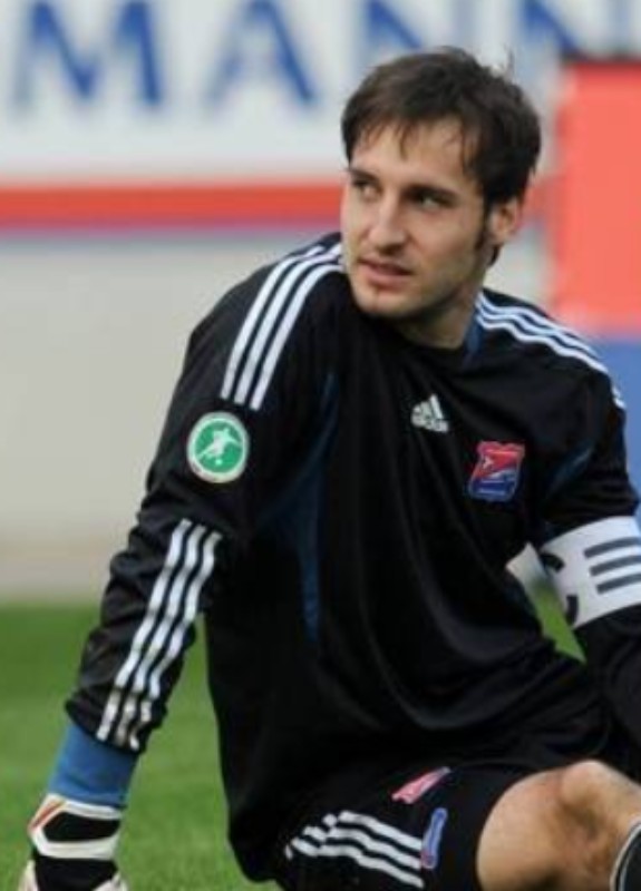 SpVgg Unterhaching 2011-12 GK 2 Kit