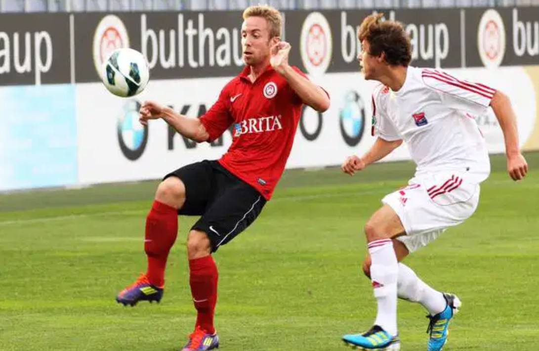 SpVgg Unterhaching 2012-13 Third Kit