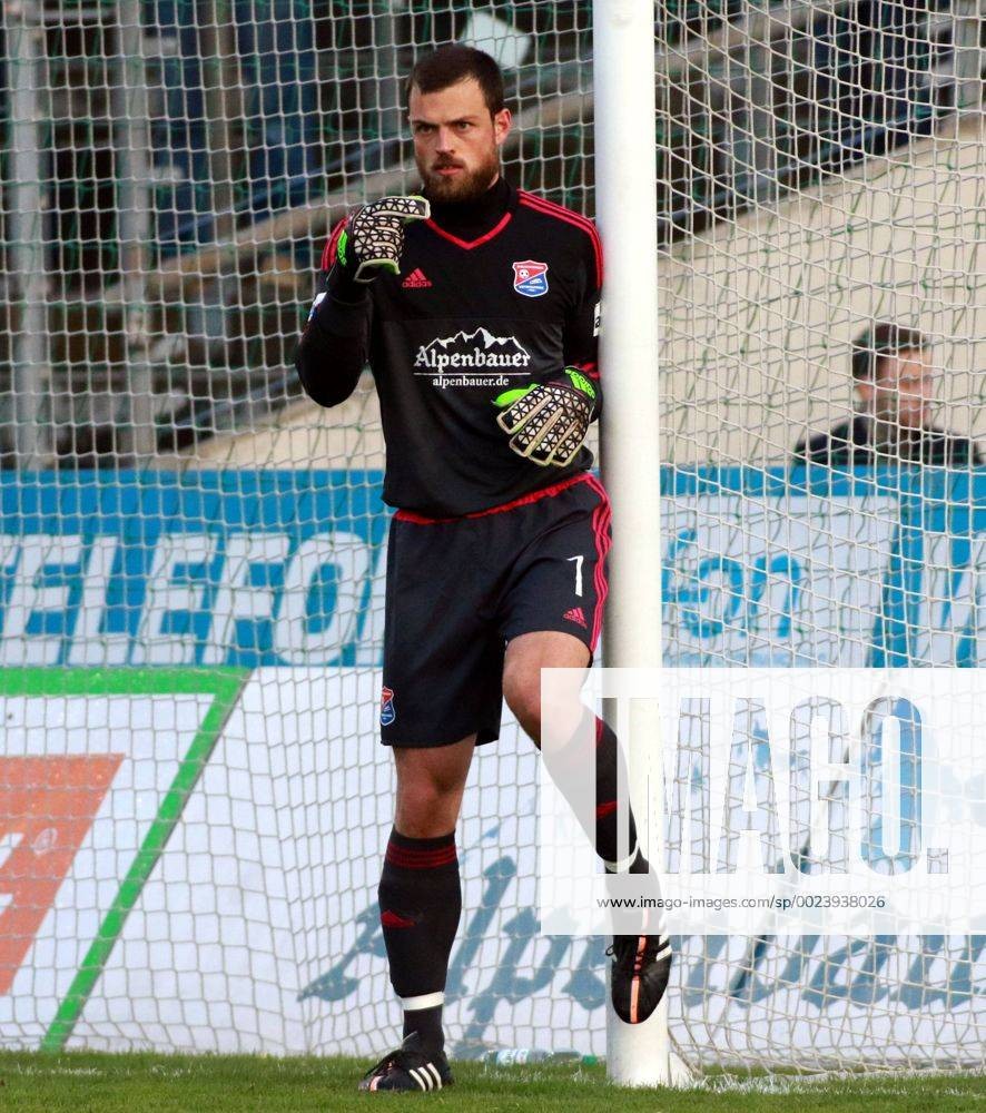 SpVgg Unterhaching 2015-16 GK 1 Kit