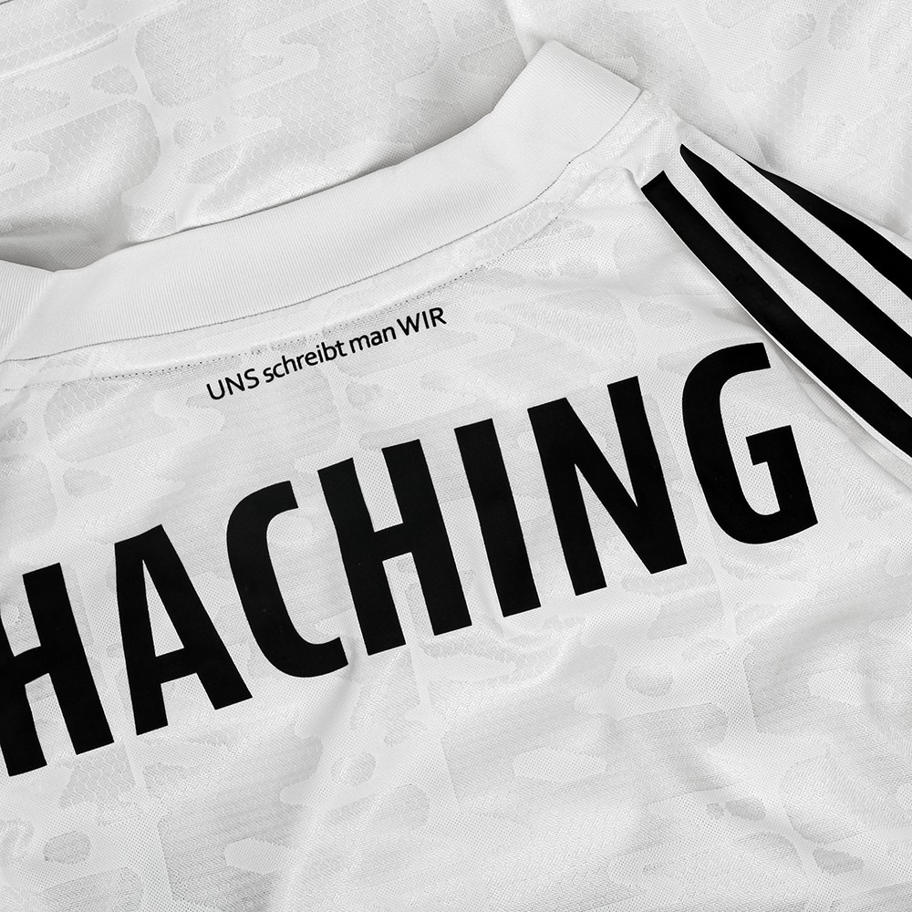 SpVgg Unterhaching 2021-22 Third Kit