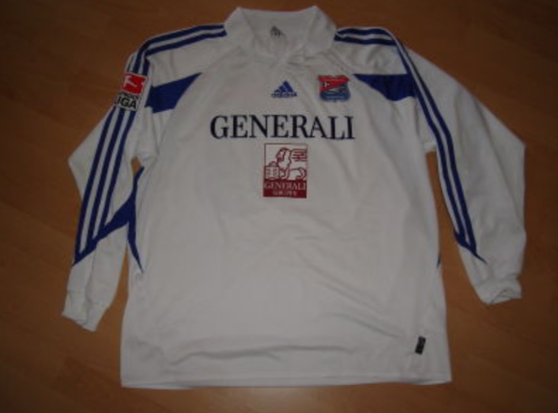 SpVgg Unterhaching 2003-04 Away V2 Kit