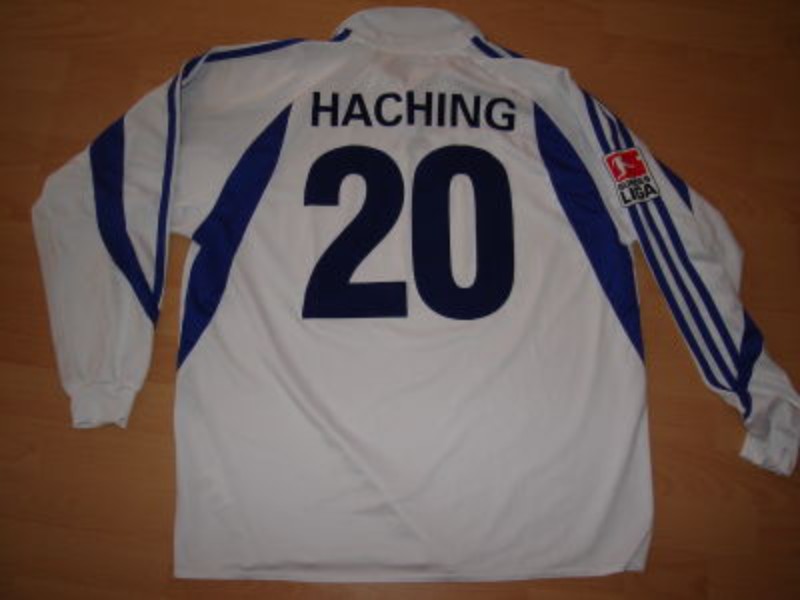 SpVgg Unterhaching 2004-05 Away Kit