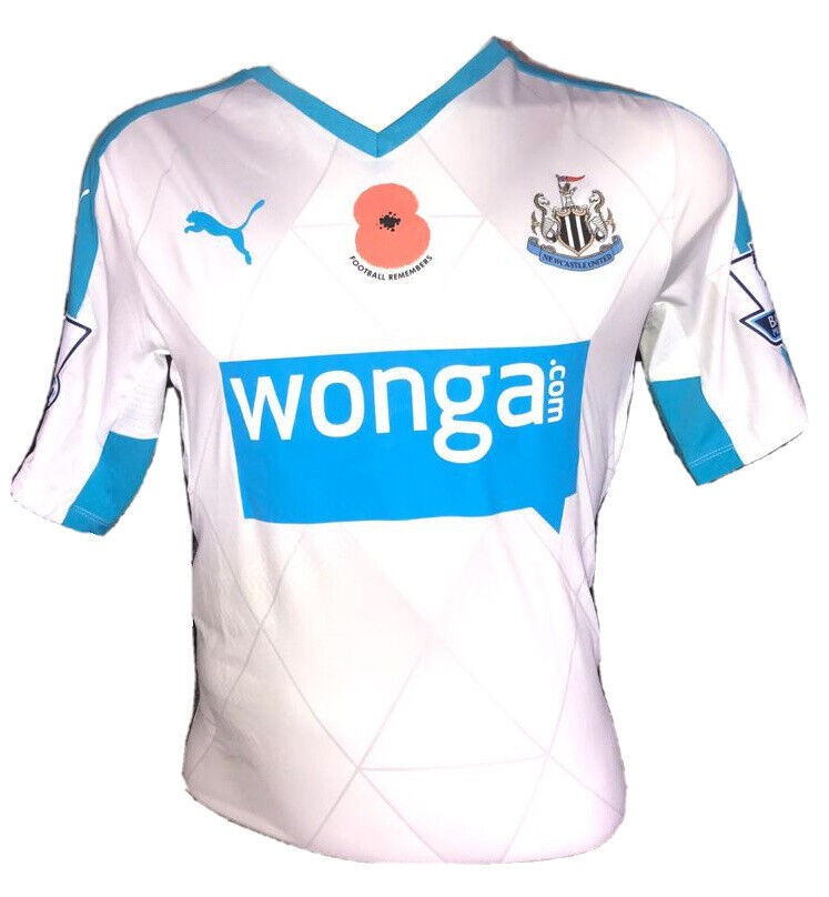 Newcastle United 2015-16 Away V2 Kit