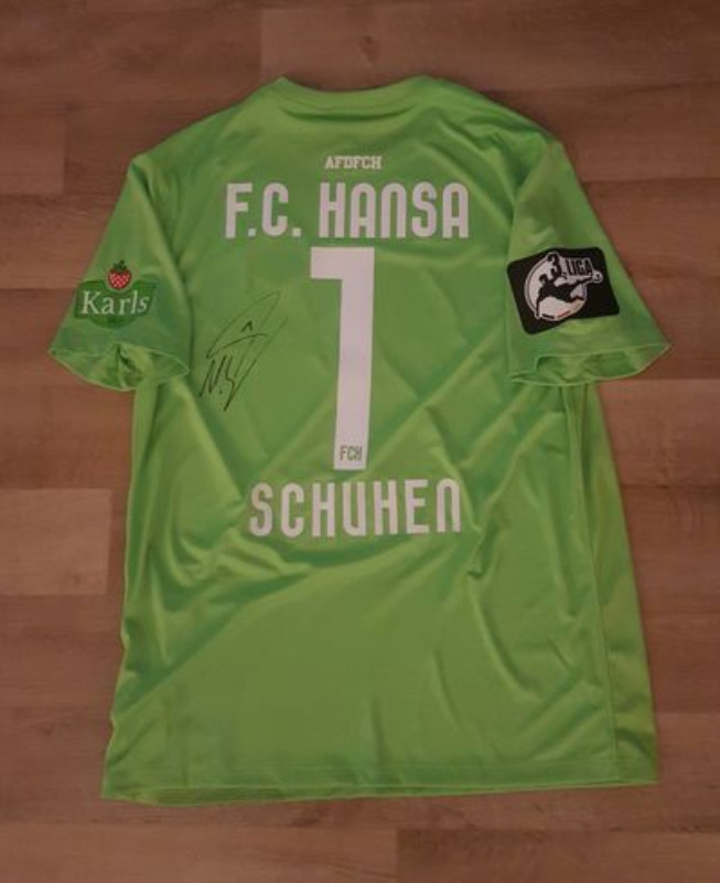 Hansa Rostock 2015-16 GK 2 Kit