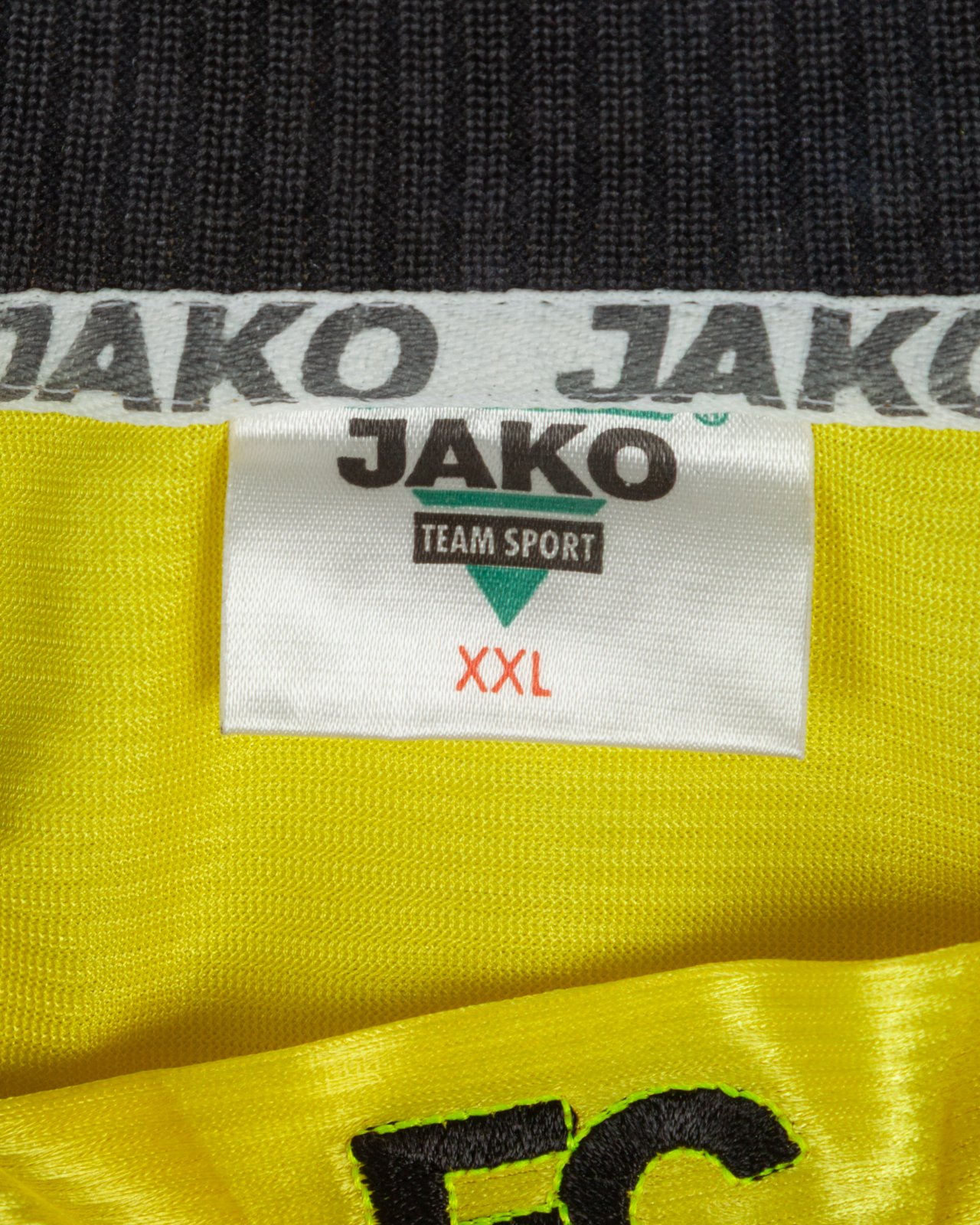 Hansa Rostock 2000-01 Third Kit