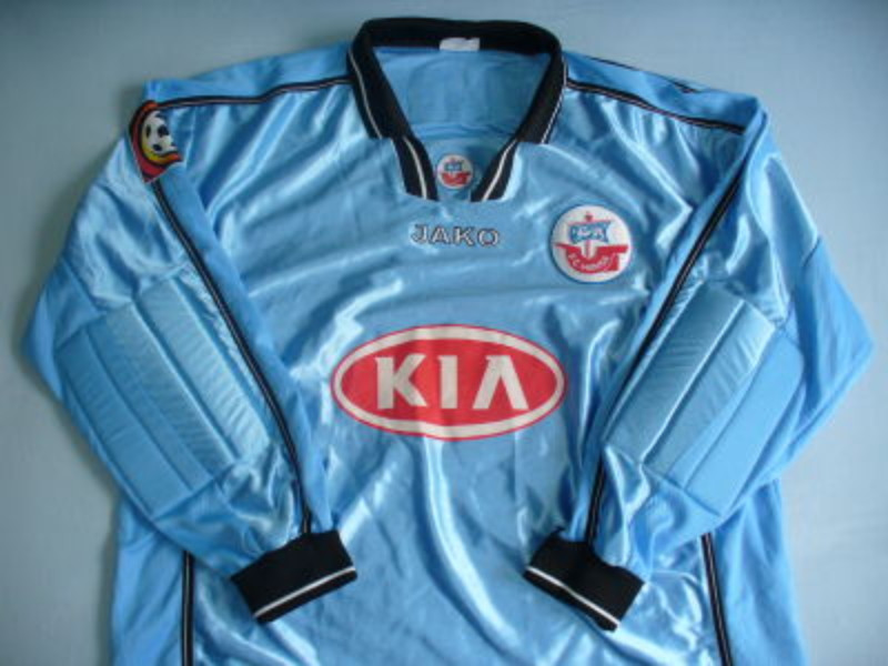 Hansa Rostock 2001-02 GK 1 Kit