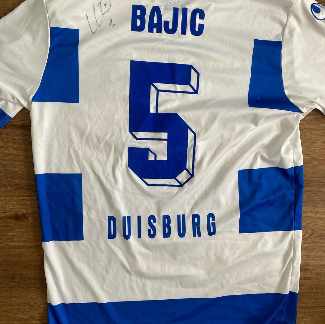 MSV Duisburg 2014-15 Cup Home Kit