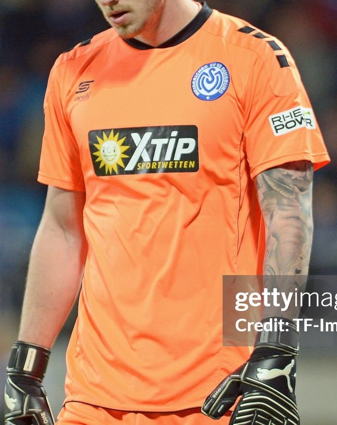 MSV Duisburg 2017-18 GK 2 Kit