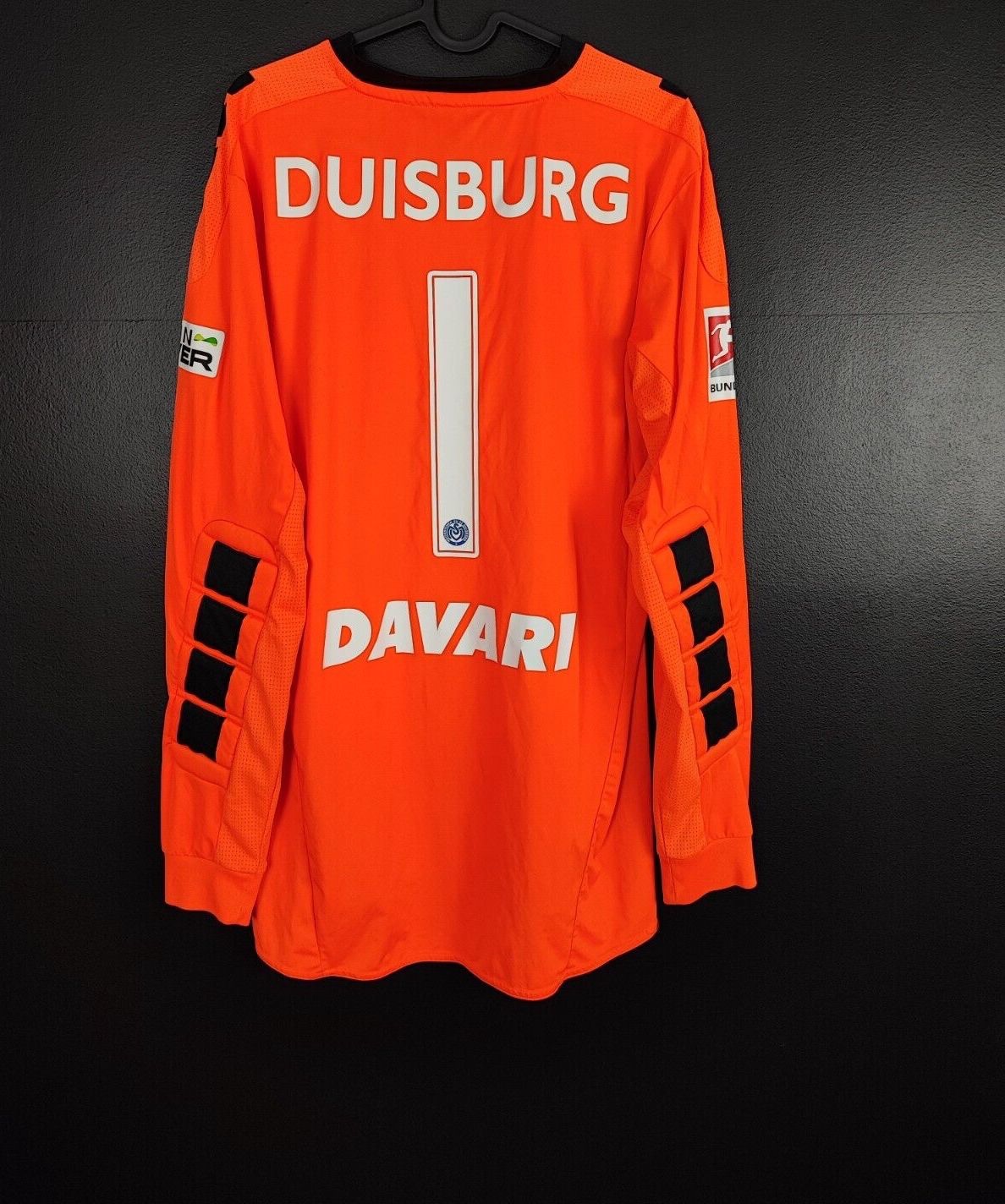 MSV Duisburg 2018-19 GK 2 Kit