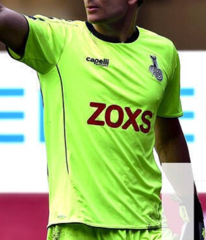 MSV Duisburg 2021-22 GK 1 Kit