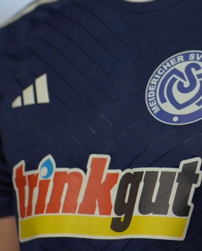 MSV Duisburg 2024-25 Away Kit