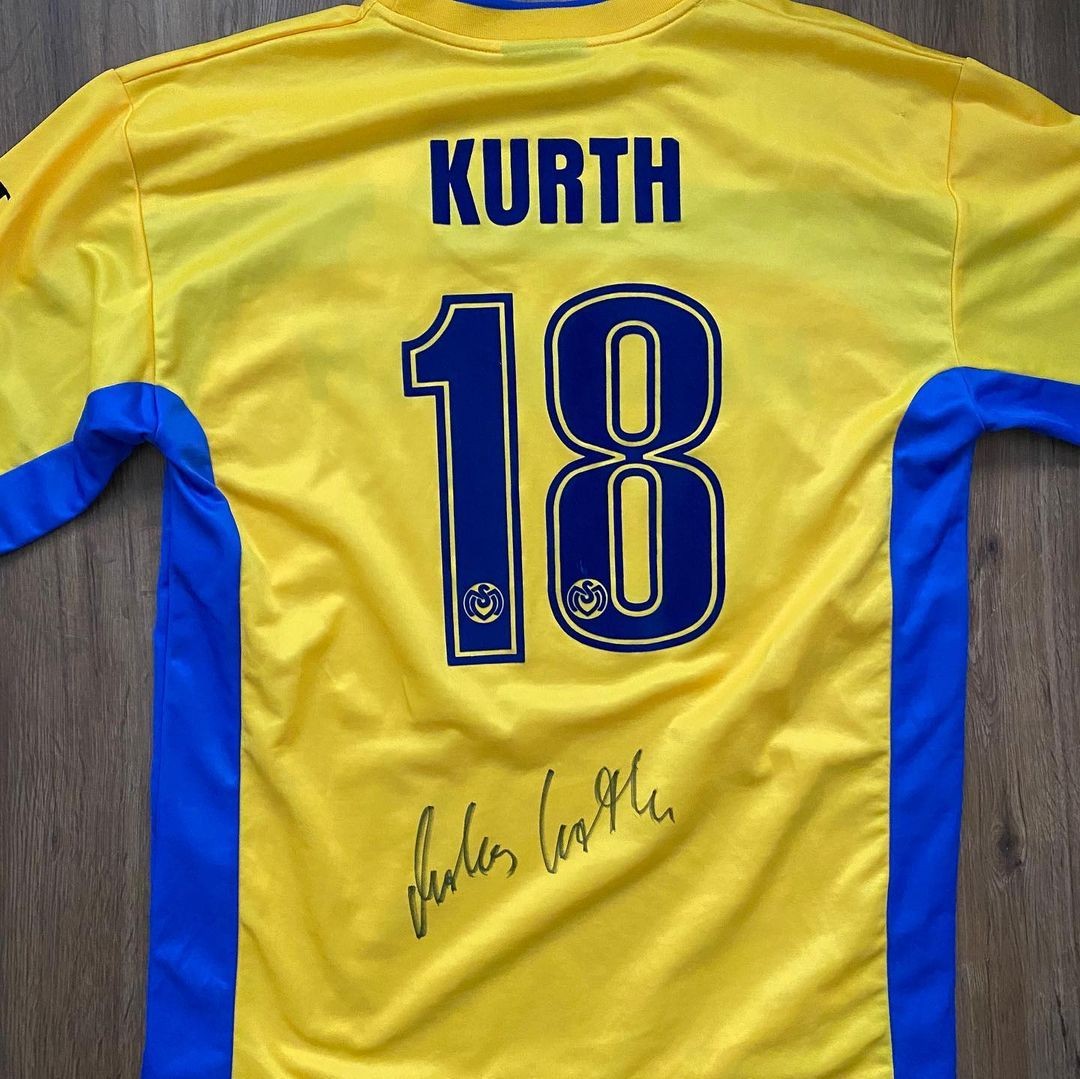 MSV Duisburg 2004-05 Away Kit