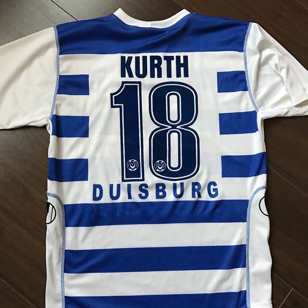 MSV Duisburg 2004-05 Home V2 Kit
