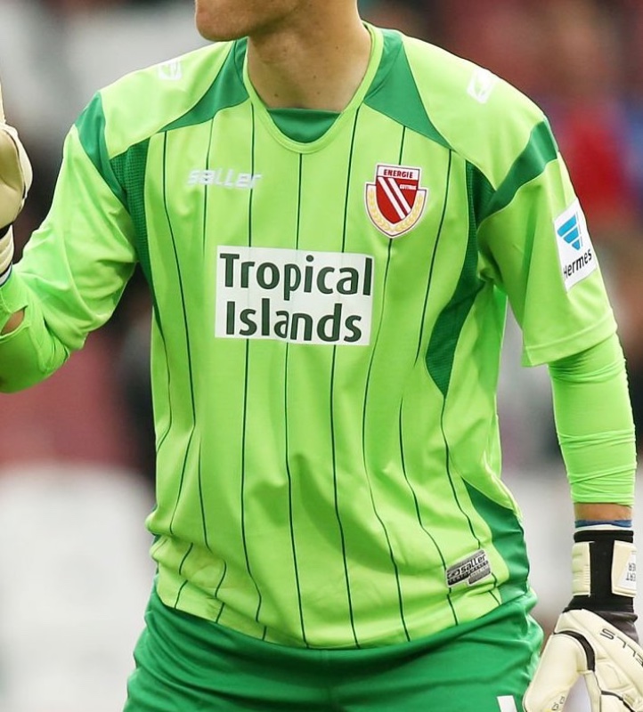 Energie Cottbus 2013-14 GK 1 Kit