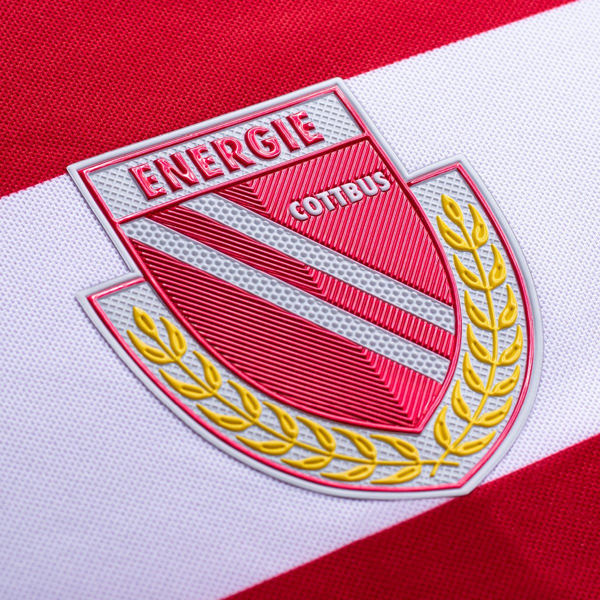 Energie Cottbus 2021-22 Home Kit