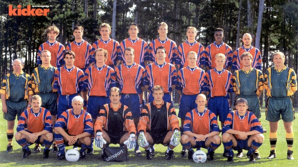 Energie Cottbus 1997-98 Away Kit