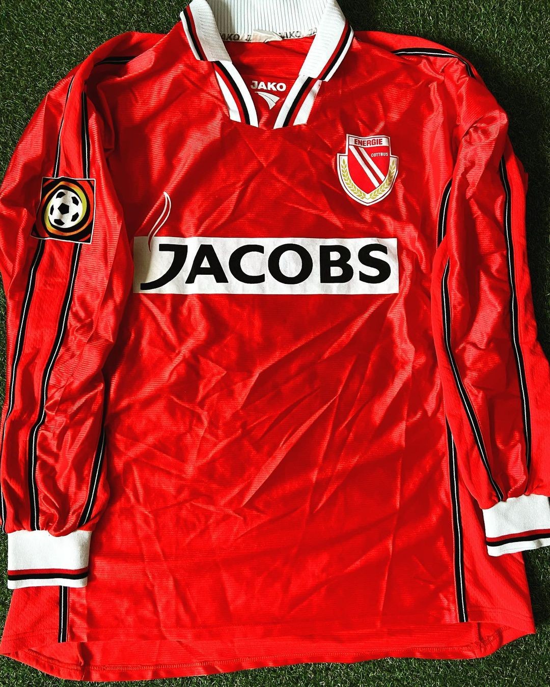Energie Cottbus 2000-01 Away Kit