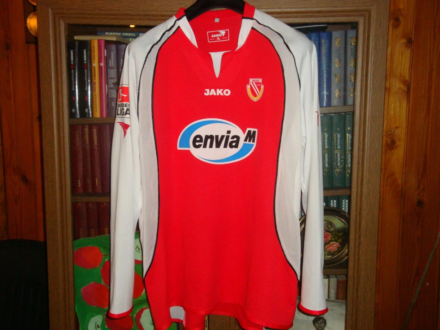 Energie Cottbus 2005-06 Home Kit