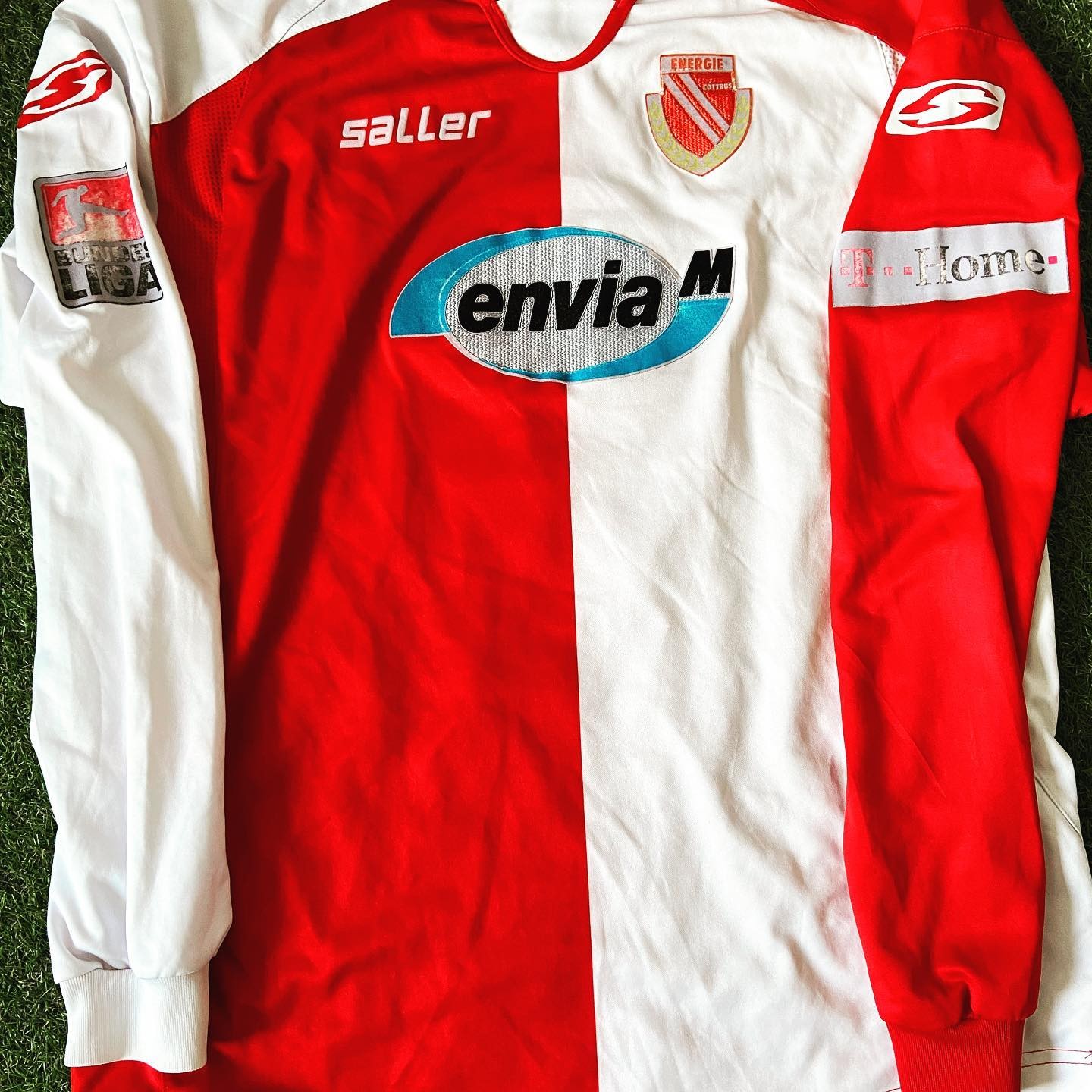 Energie Cottbus 2008-09 Home Kit