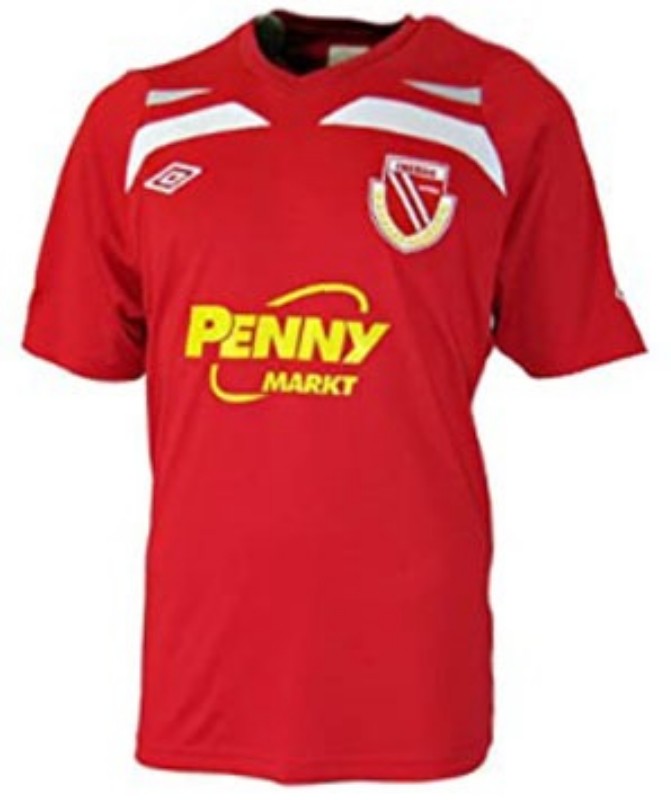 Energie Cottbus 2010-11 Home Kit