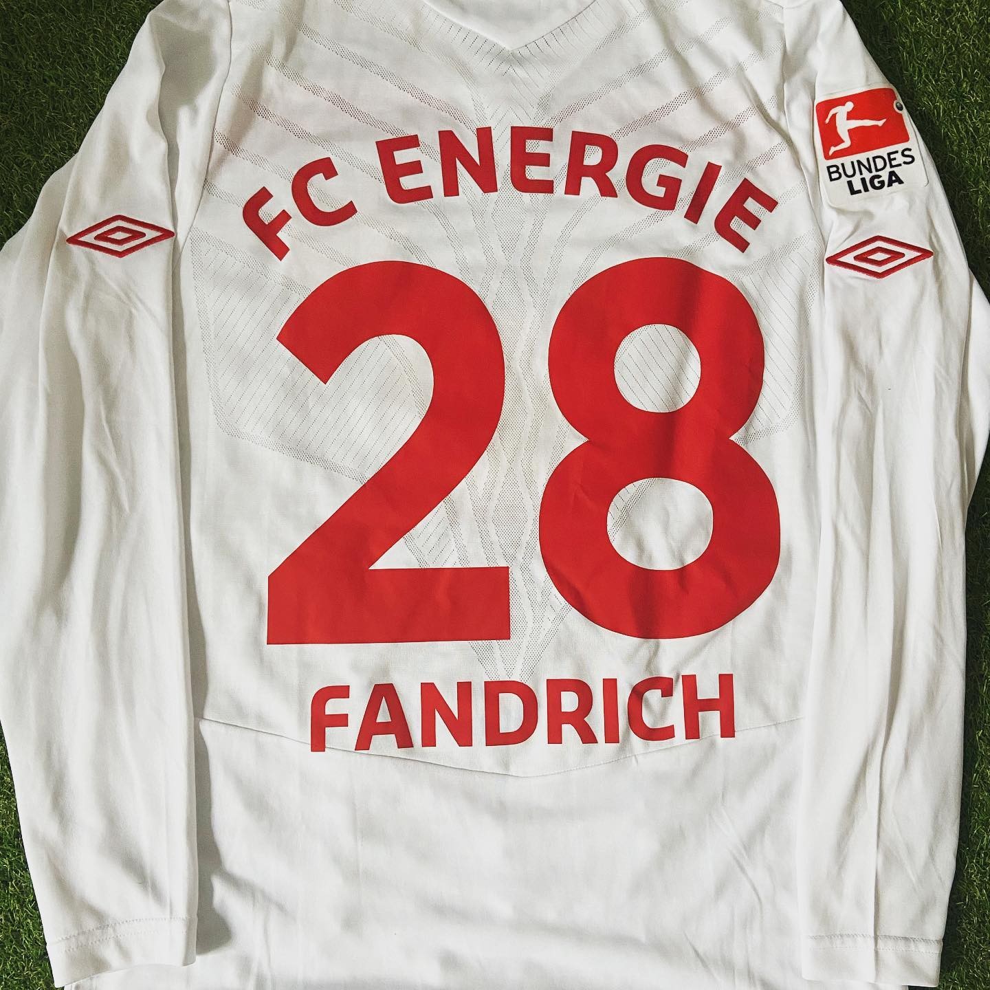 Energie Cottbus 2010-11 Away Kit