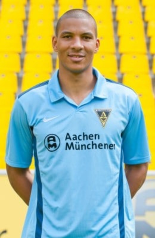 Alemannia Aachen 2011-12 GK 1 Kit