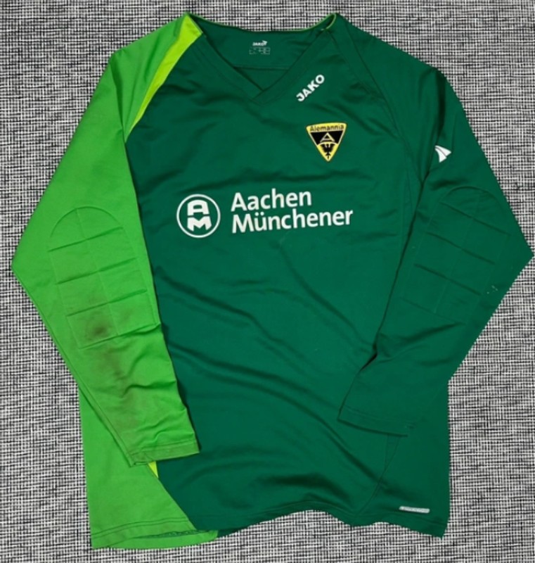 Alemannia Aachen 2007-08 GK 1 Kit