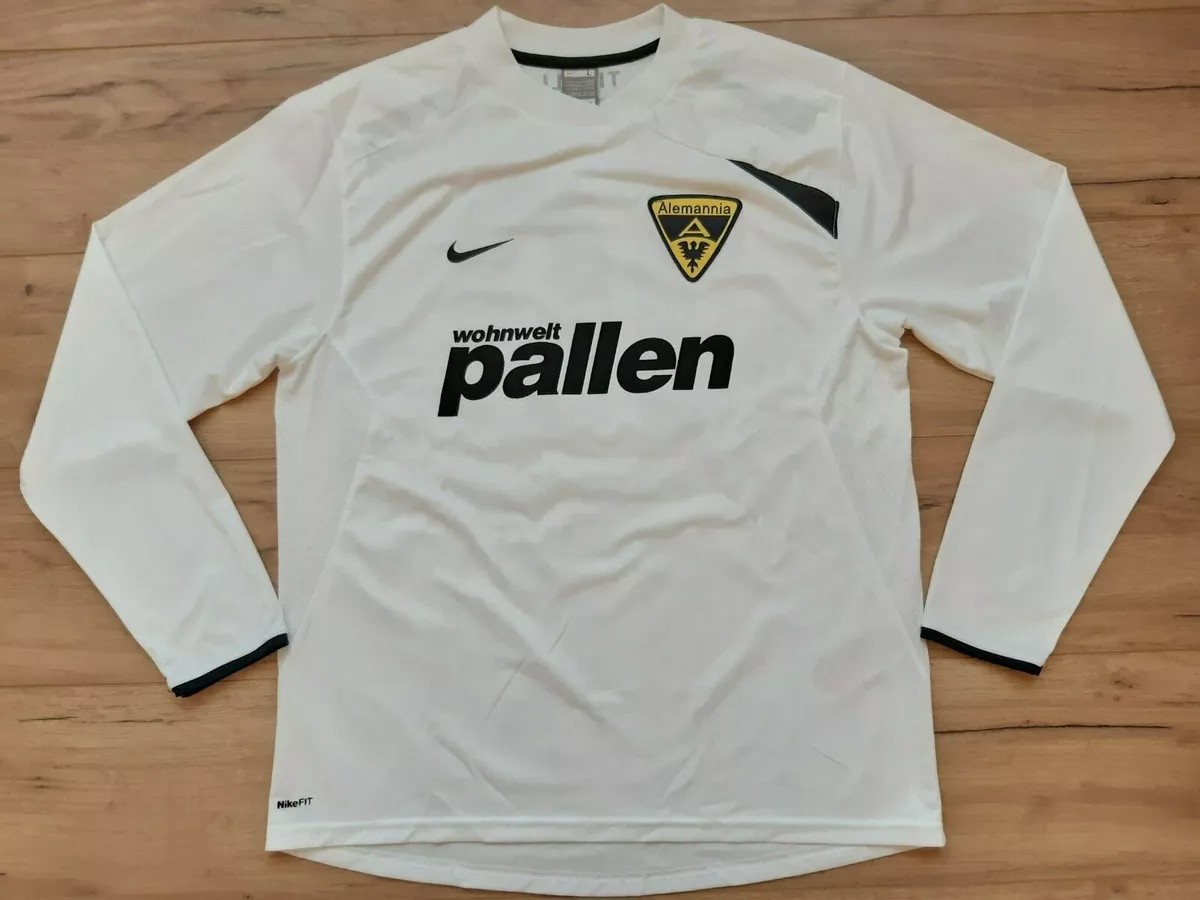 Alemannia Aachen 2009-10 Away Kit
