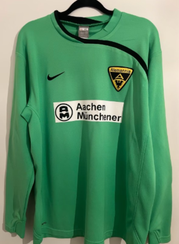Alemannia Aachen 2009-10 GK 1 Kit