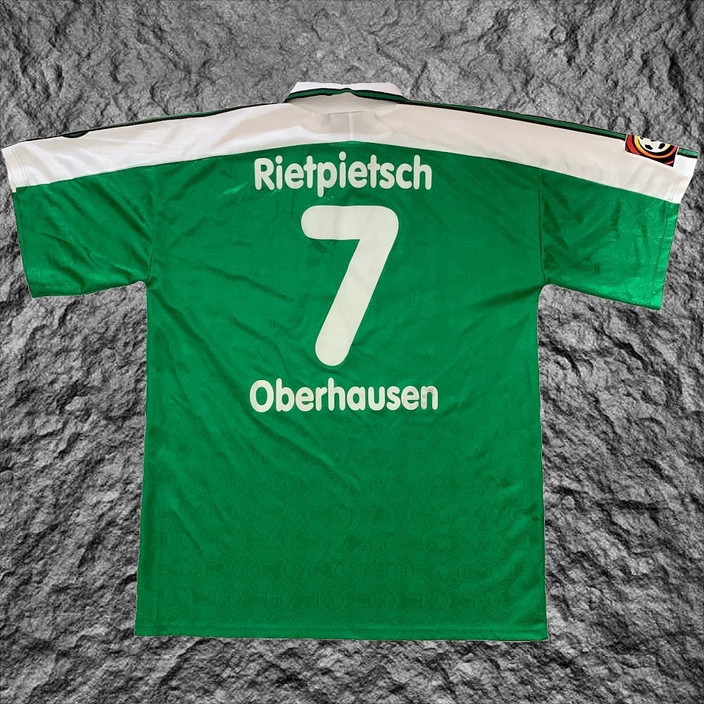 Rot-Weiss Oberhausen 2001-02 Away Kit