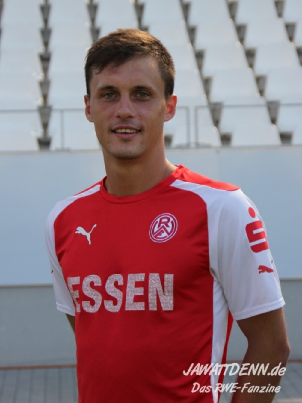 Rot-Weiss Essen 2014-15 Home Kit
