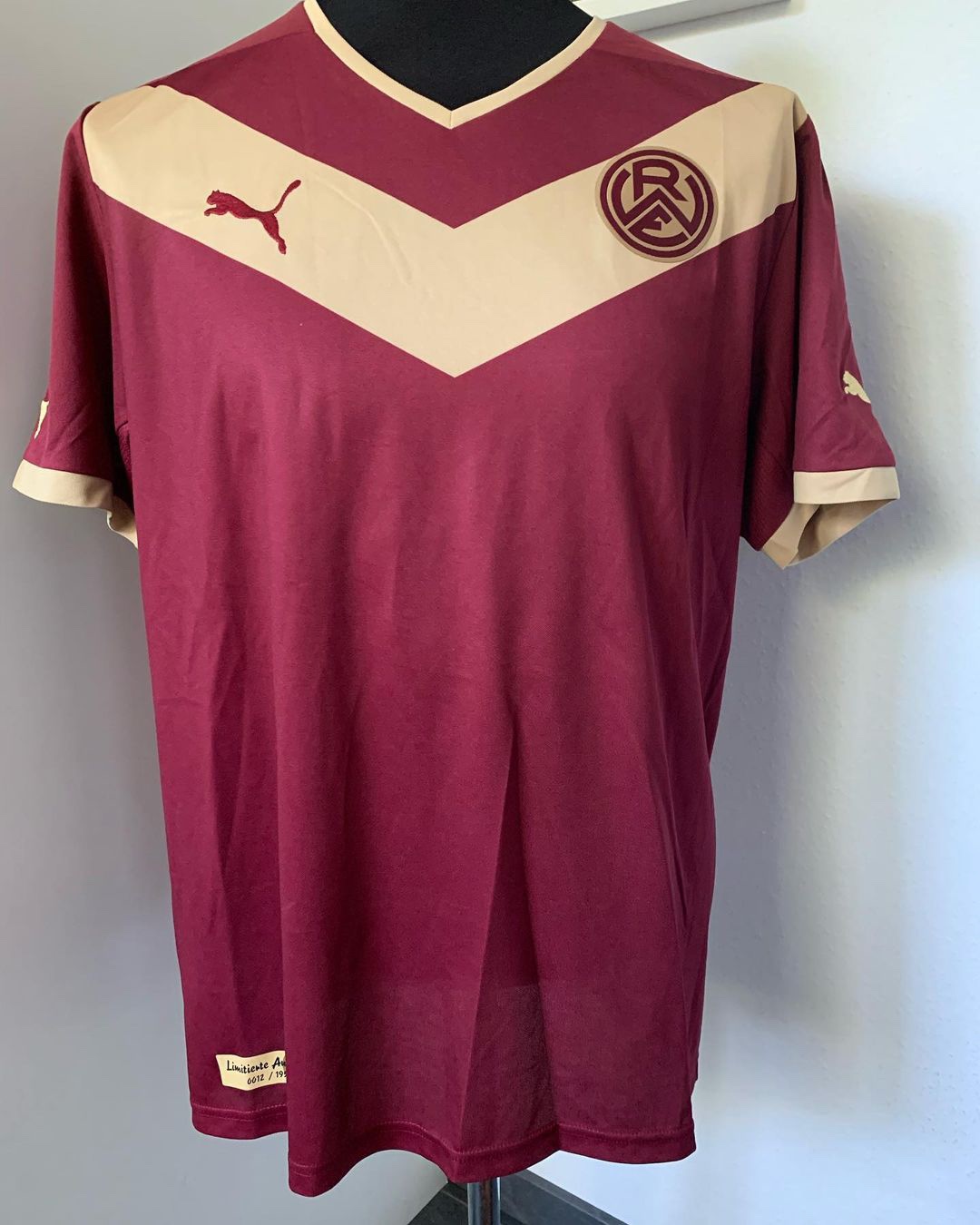 Rot-Weiss Essen 2014-15 Special Kit