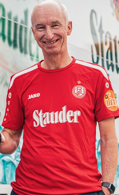 Rot-Weiss Essen 2023-24 Cup Kit