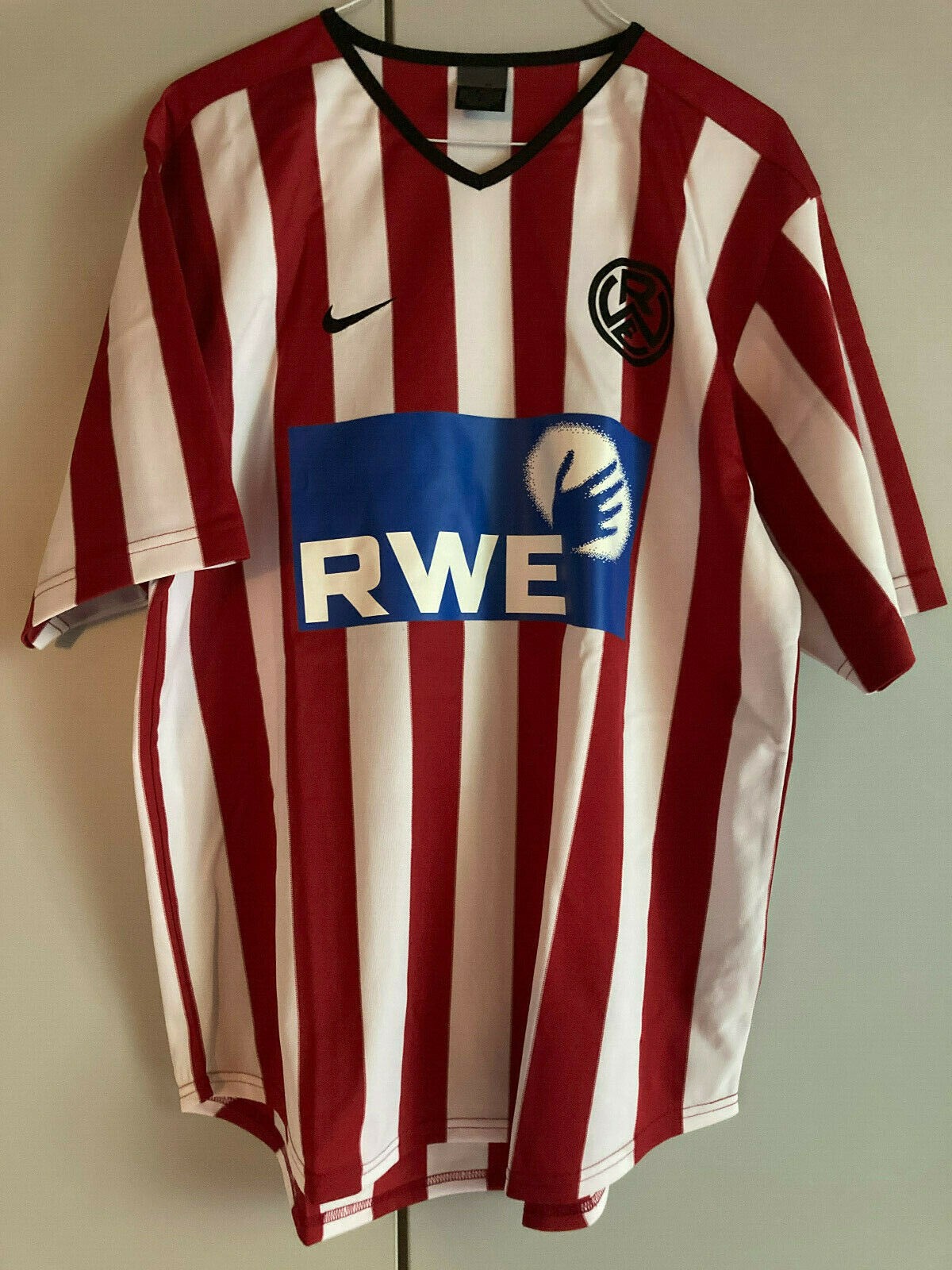 Rot-Weiss Essen 2002-03 Home Kit