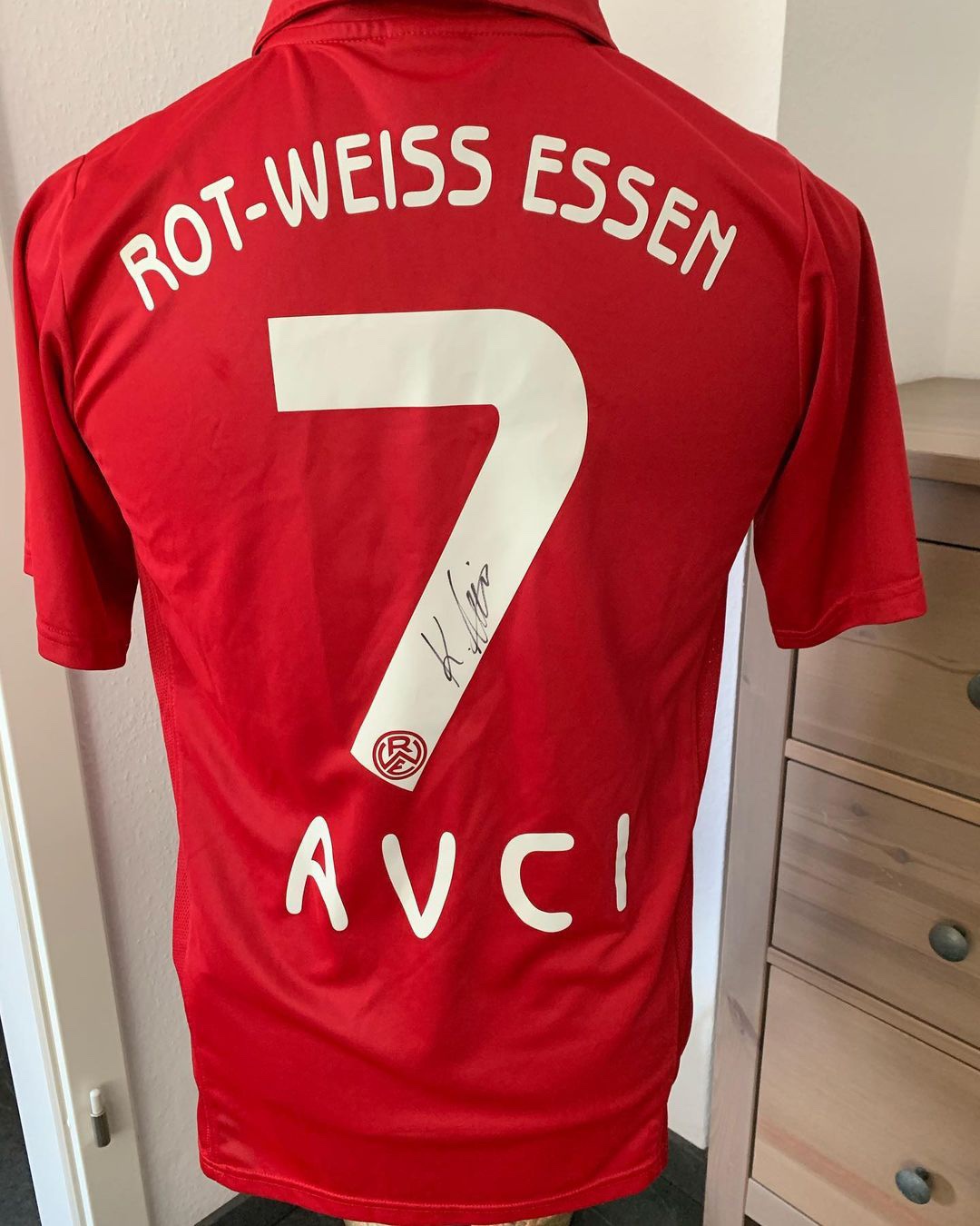 Rot-Weiss Essen 2010-11 Home Kit