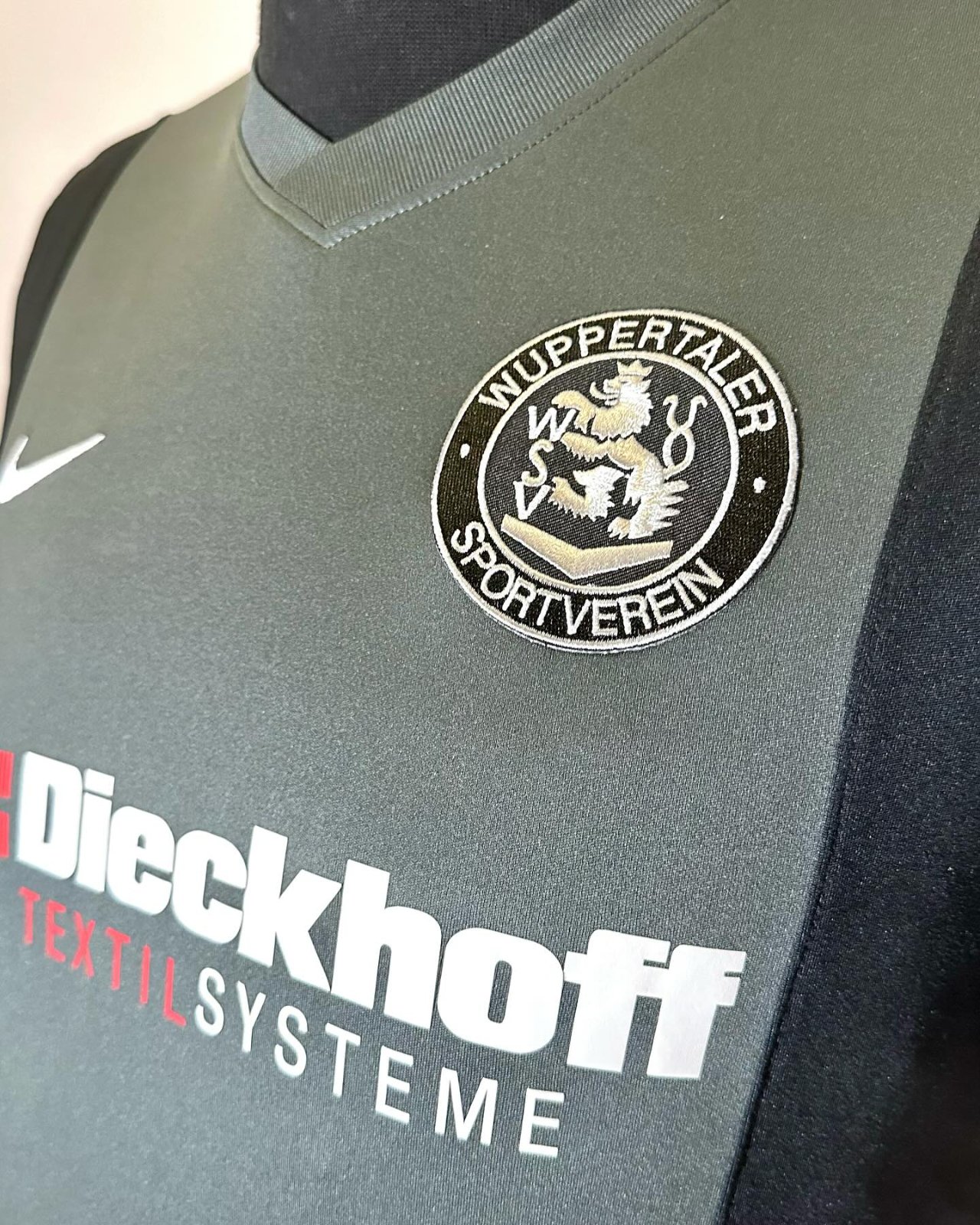 Wuppertaler SV 2016-17 Third Kit