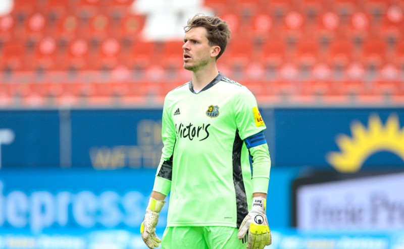 1. FC Saarbrücken 2020-21 GK 1 Kit