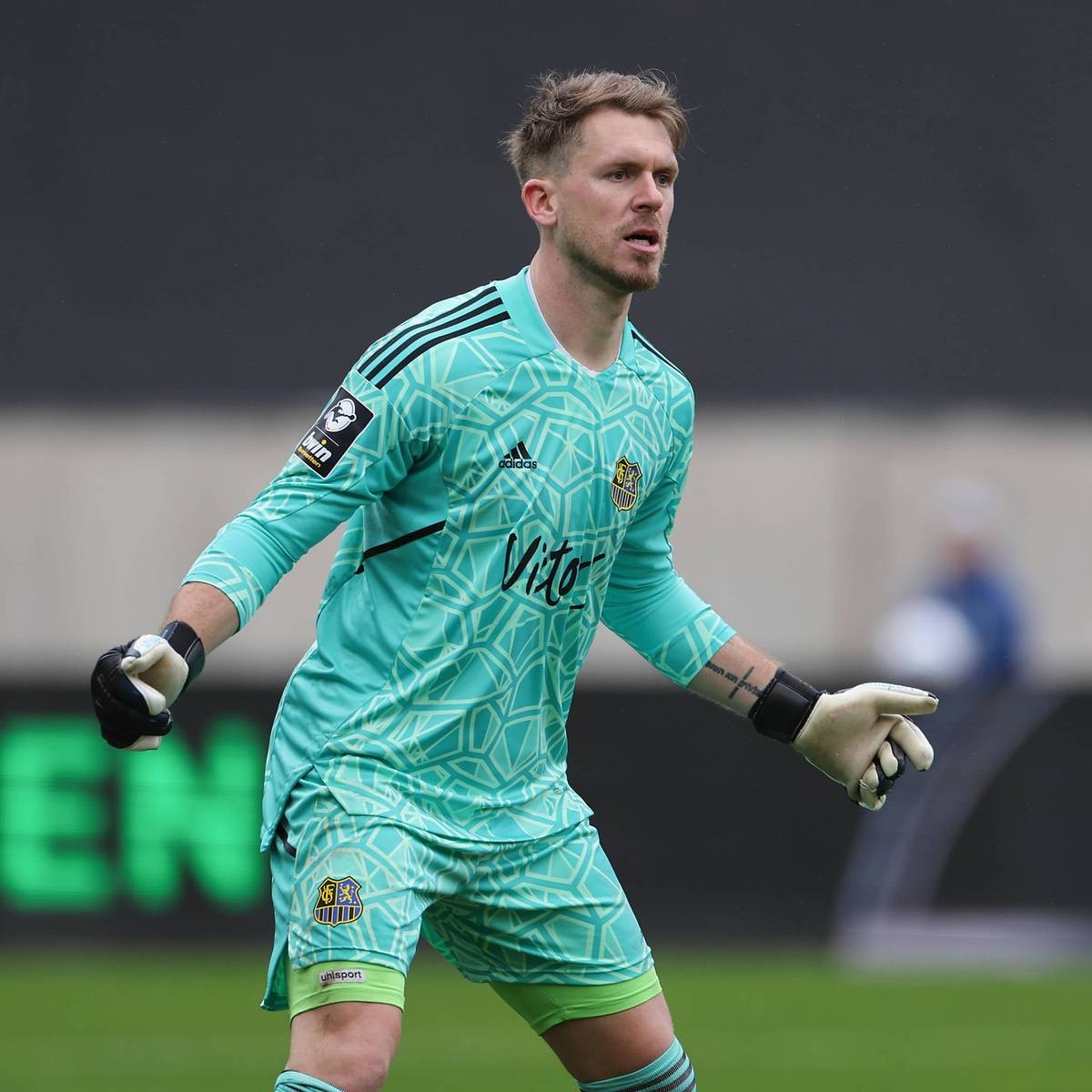 1. FC Saarbrücken 2022-23 GK 2 Kit