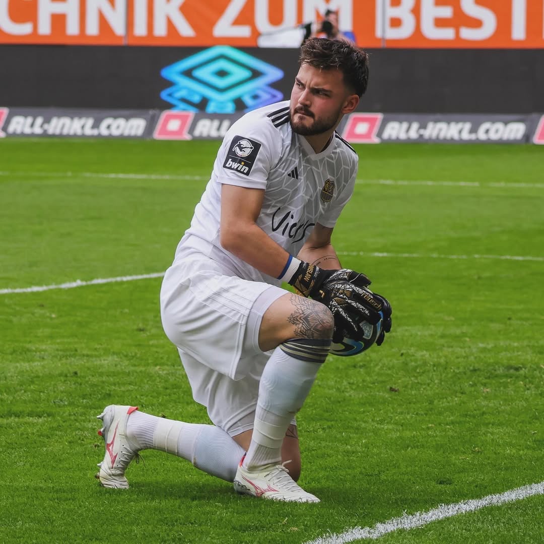 1. FC Saarbrücken 2023-24 GK 3 Kit