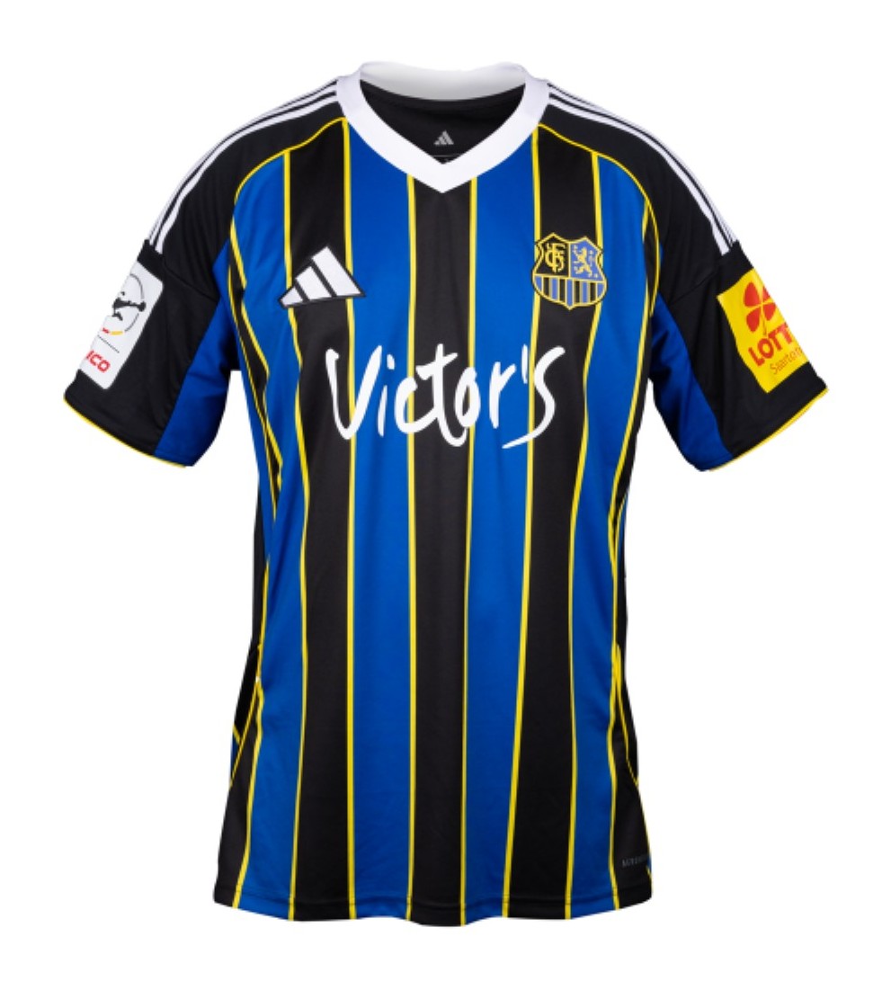 Home shirt