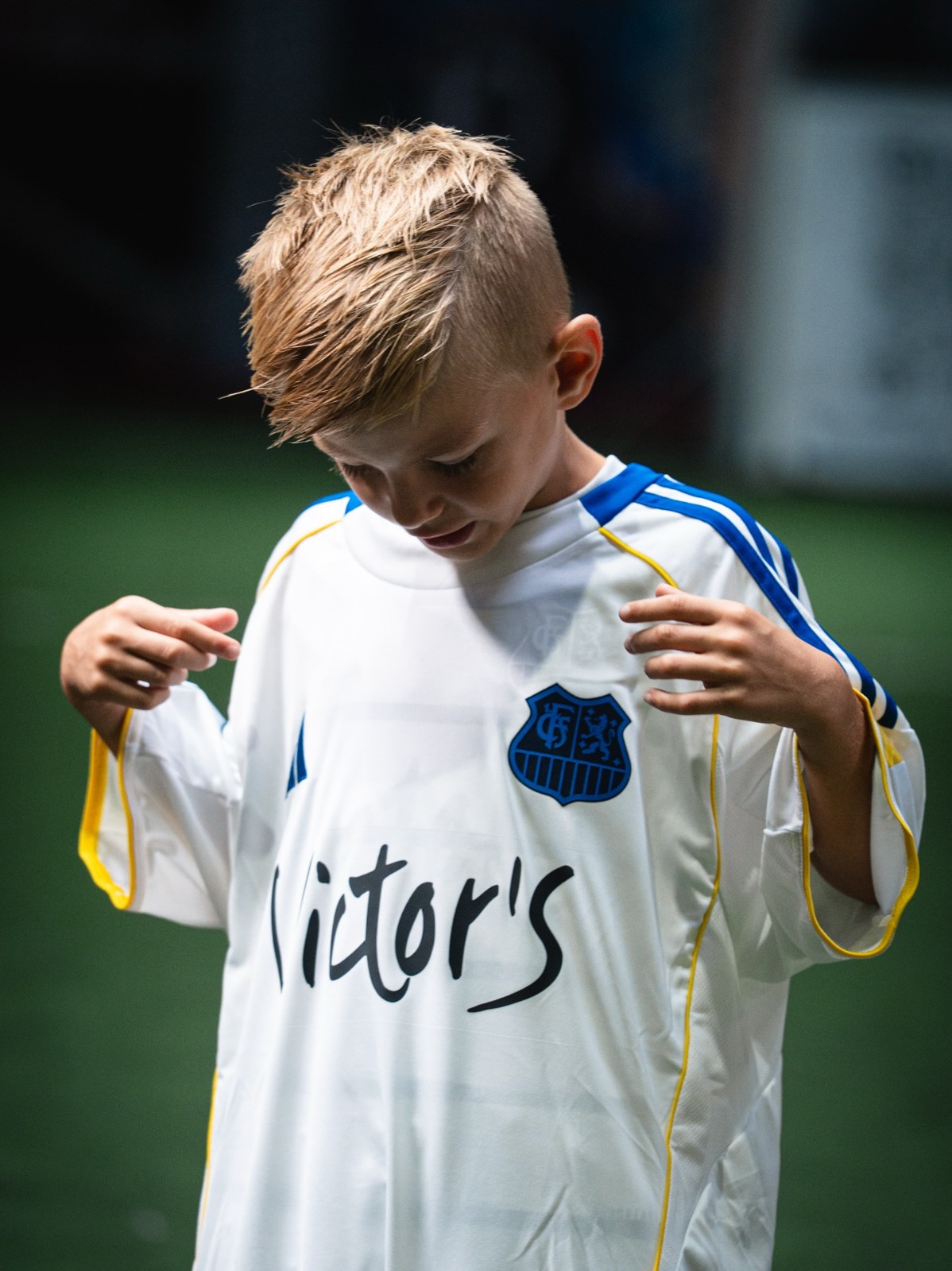 1. FC Saarbrücken 2025-26 Away Kit