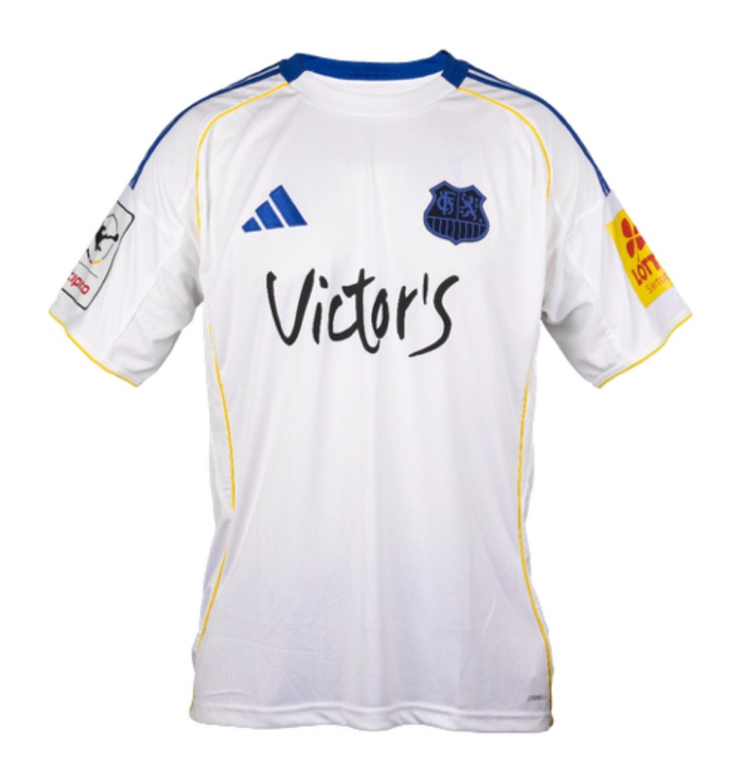 1. FC Saarbrücken 2025-26 Away Kit