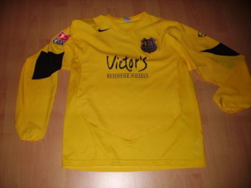 1. FC Saarbrücken 2004-05 Third Kit