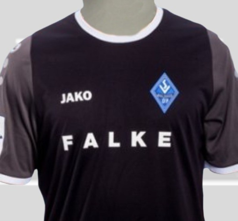 Waldhof Mannheim 2017-18 Away Kit