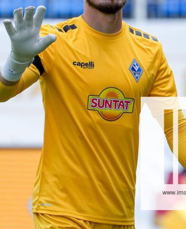 Waldhof Mannheim 2021-22 GK 1 Kit