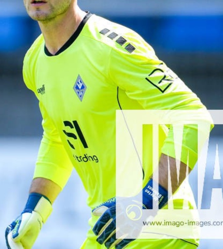 Waldhof Mannheim 2022-23 GK 1 Kit