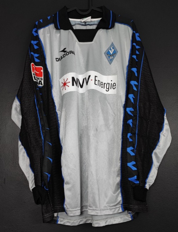Waldhof Mannheim 2002-03 GK Kit